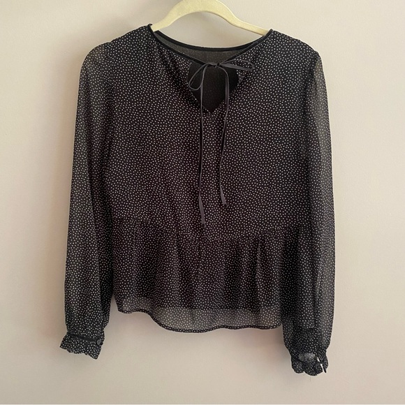 4️⃣for2️⃣0️⃣! LOFT Black and White Blouse Velvet Trim - Picture 5 of 9